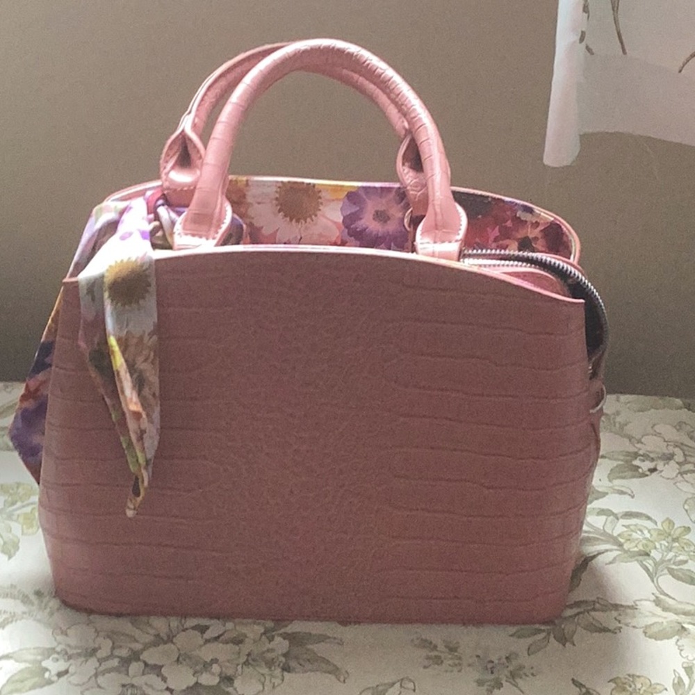 Betsy Johnson pink Handbag
